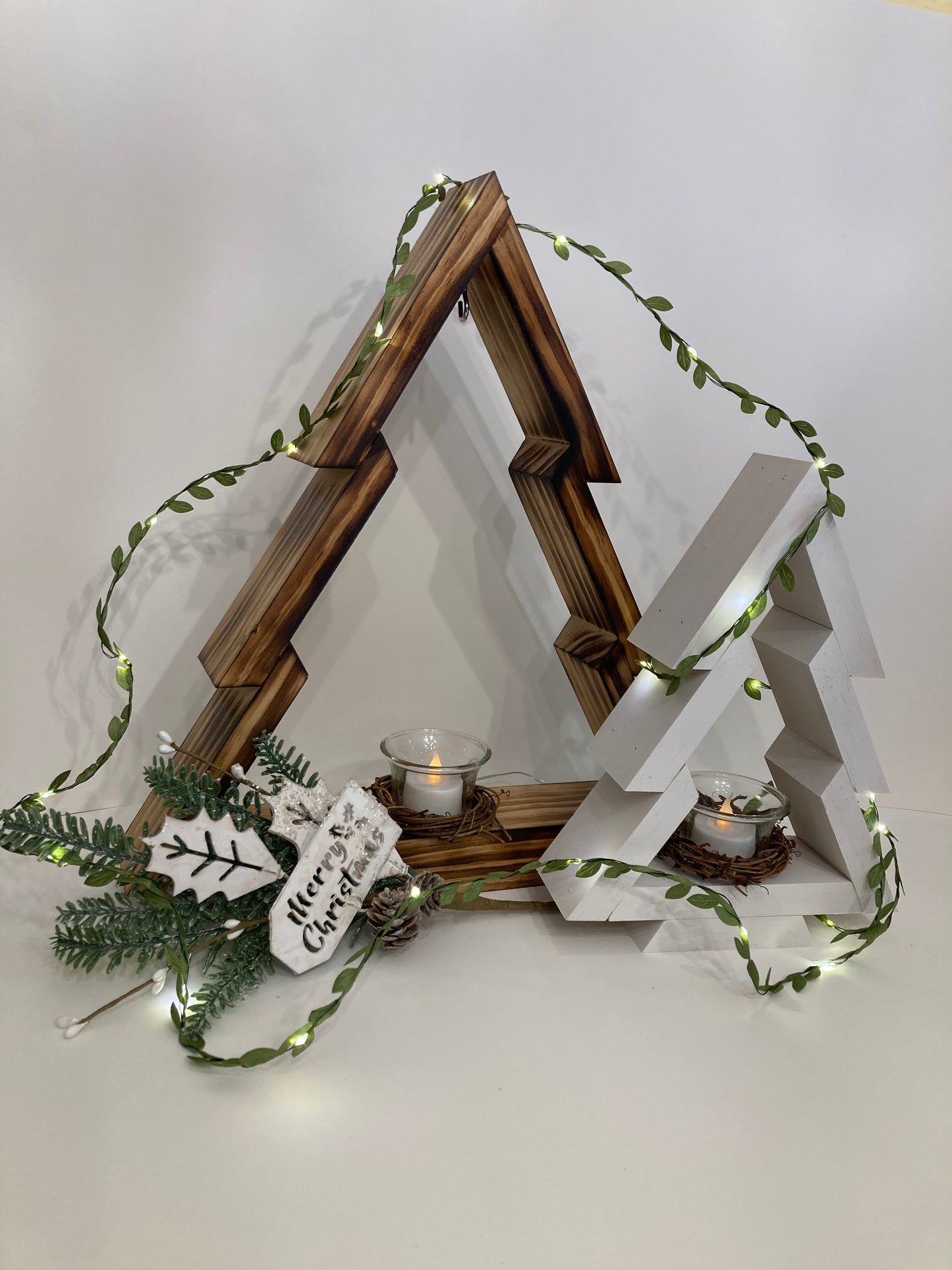 10.5 inch Wooden Christmas Tree
