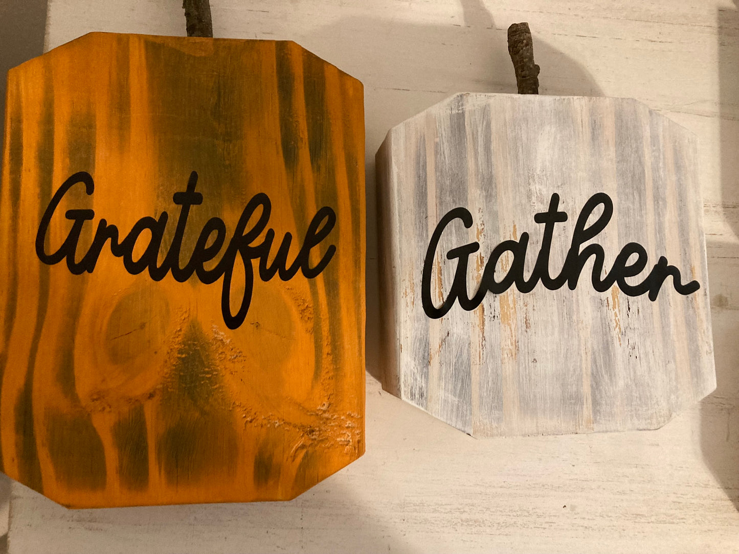 Set of 2 pumpkins