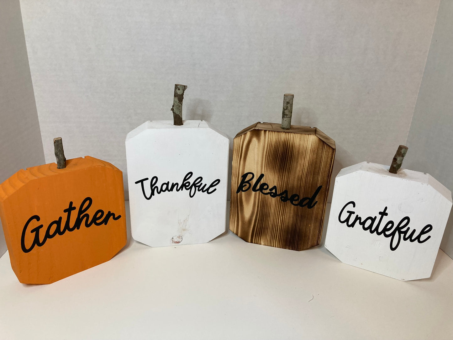 Set of 2 pumpkins